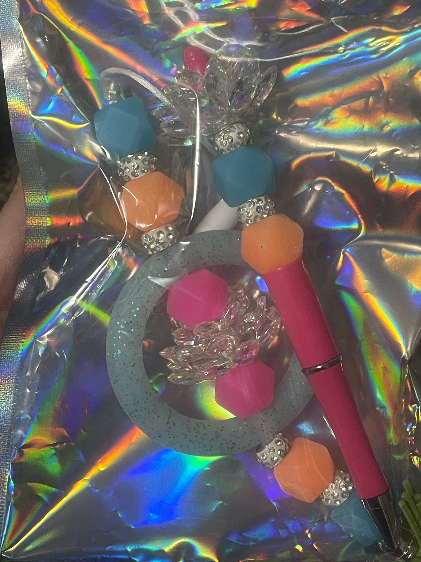 Pen / Car Charm Set