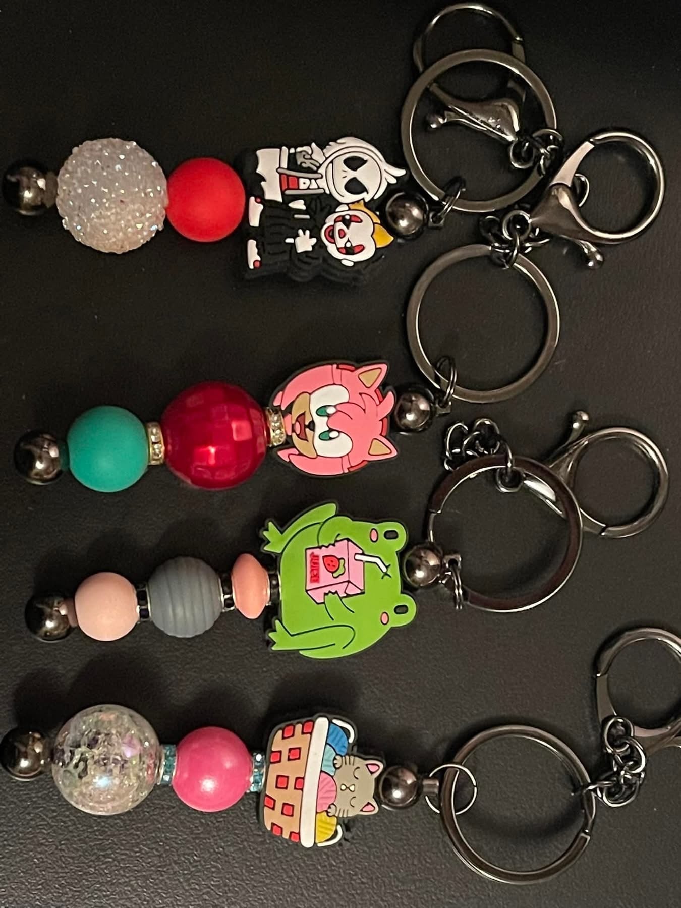 Straight keychain bars